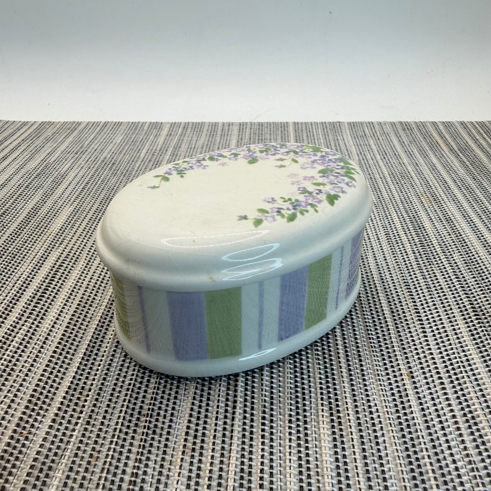 Demdaco Forget-Me-Nots Ceramic Trinket Box Floral Quote 2004 Purple Green Oval
